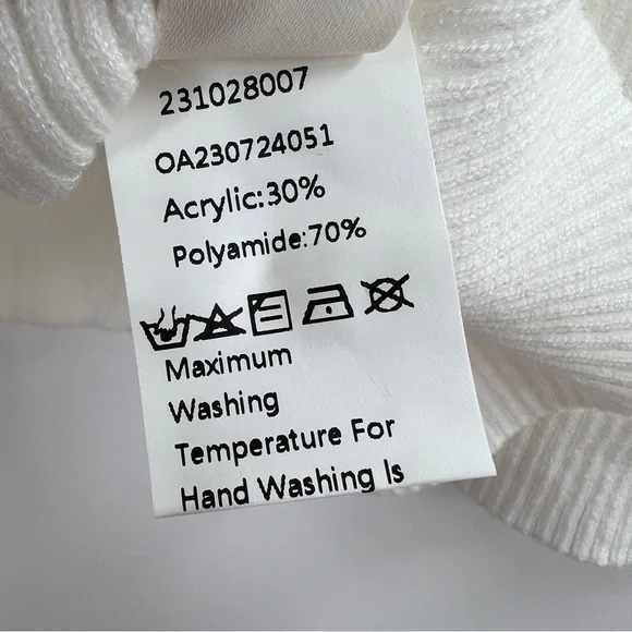 Commense NWT Mock Neck Rib Long Sleeve Knit Top in White size Small - Picture 5 of 8